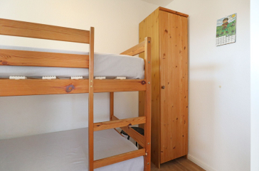 Godewind Whg. GW19 - Blick in das Kinder-/ Gästezimmer mit Etagenbett