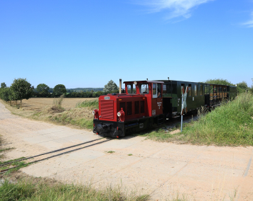 Kleinbahn "Lütt Kaffeebrenner" unterwegs im Klützer Winkel